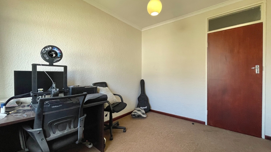 3 Bedroom Property for Sale in Longdown Western Cape